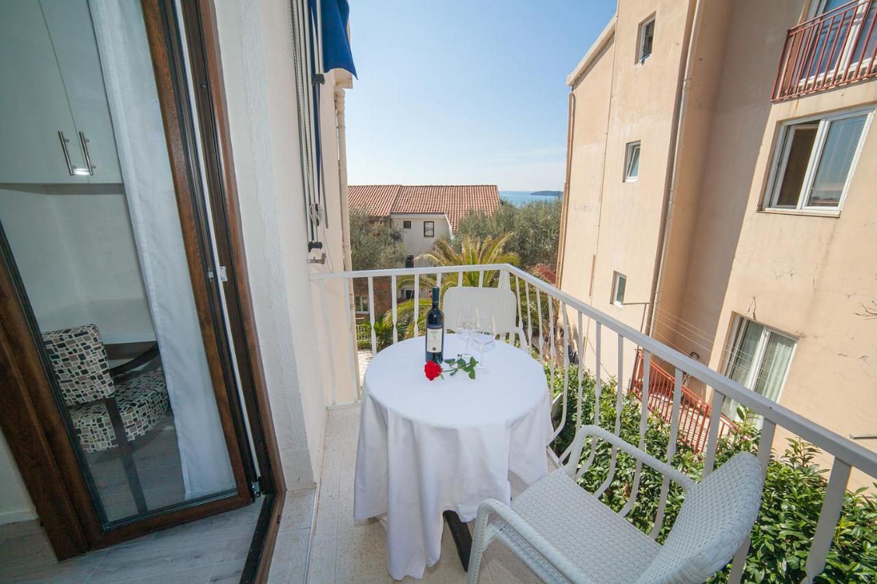 Villa Mona 2 Budva Eksteriør billede