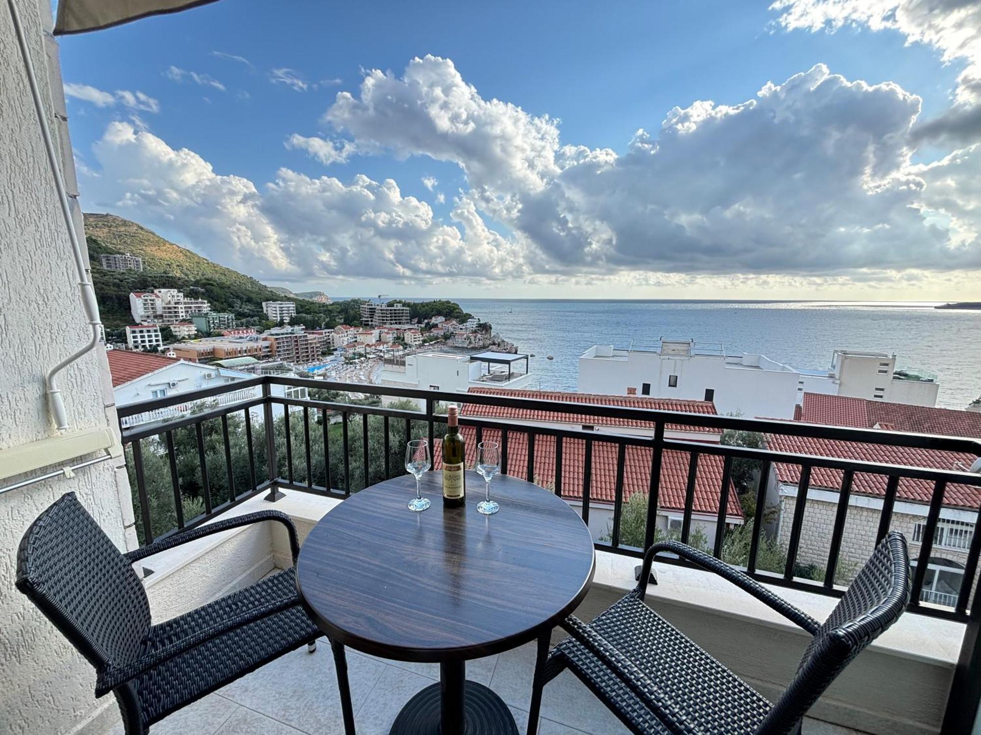 Villa Mona 2 Budva Eksteriør billede